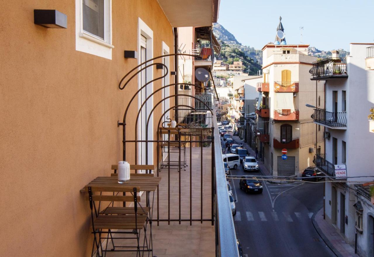 Le Tre More Giardini-Naxos Zewnętrze zdjęcie
