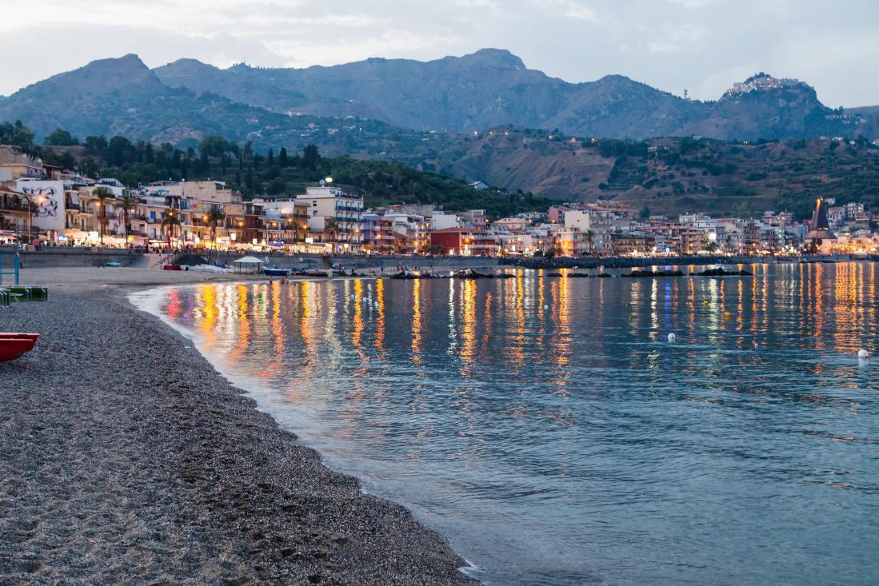 Le Tre More Giardini-Naxos Zewnętrze zdjęcie