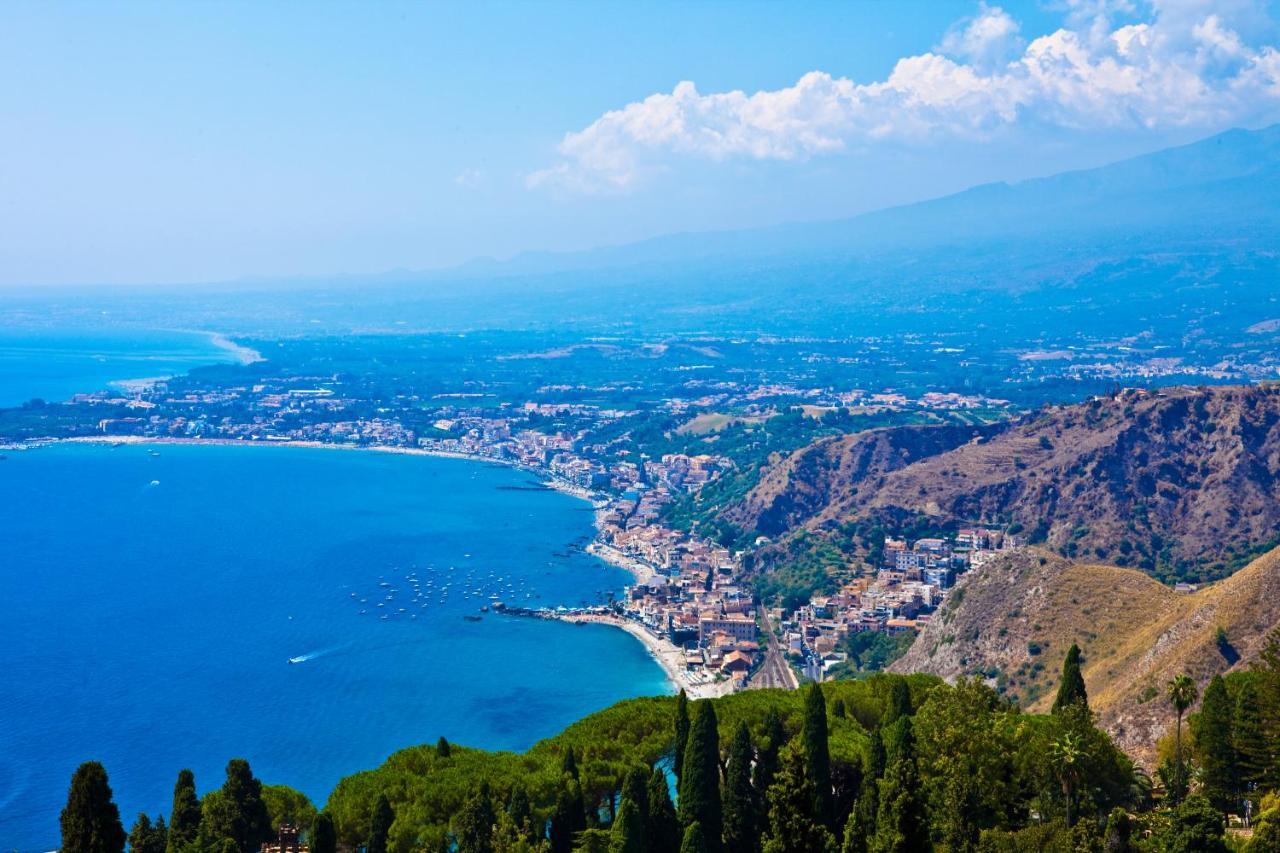 Le Tre More Giardini-Naxos Zewnętrze zdjęcie
